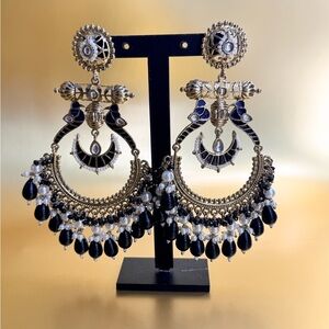 Elegant Gold and Black Chandelier Earrings